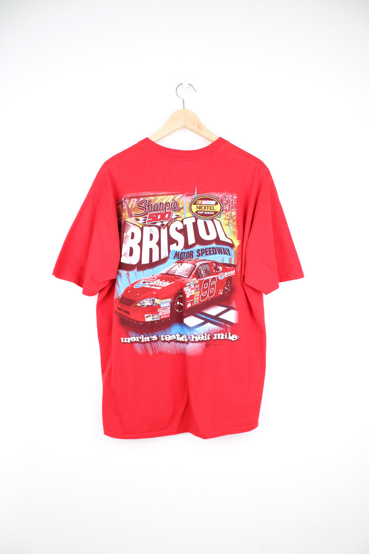 Winners Circle Bristol Motor Speedway x NASCAR printed spell-out graphic t-shirt in red