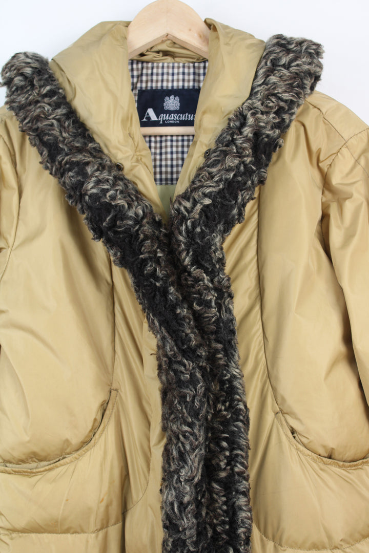 Aquascutum golden / tan puffer jacket with Aquascutum print lining and faux fur trim