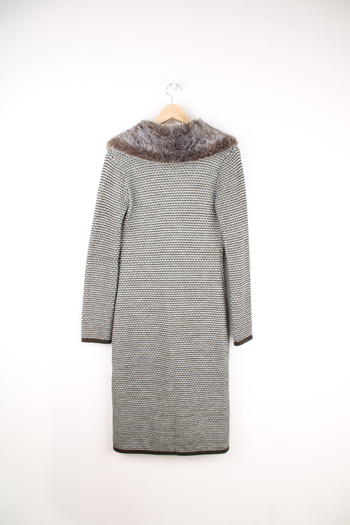 Y2K full length brown and white knitted cardigan that ties in the middle, with faux fur collar 