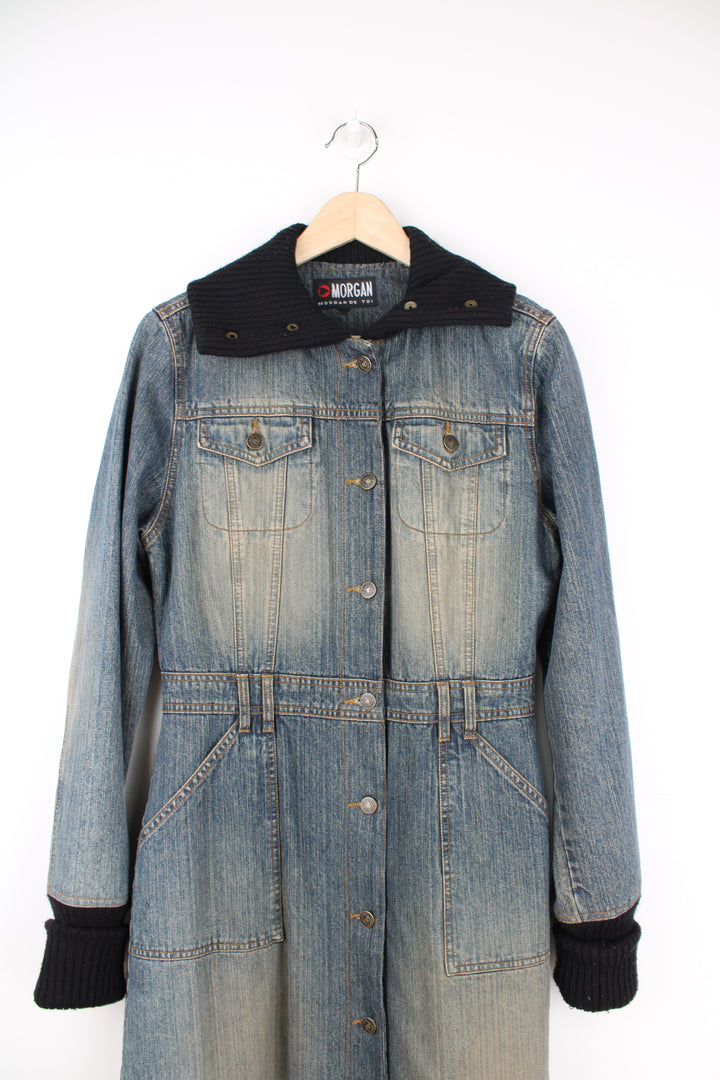 2000's full length/maxi button up denim coat by Morgan, features multiple pockets, quilted lining and elasticated cuffs and collar