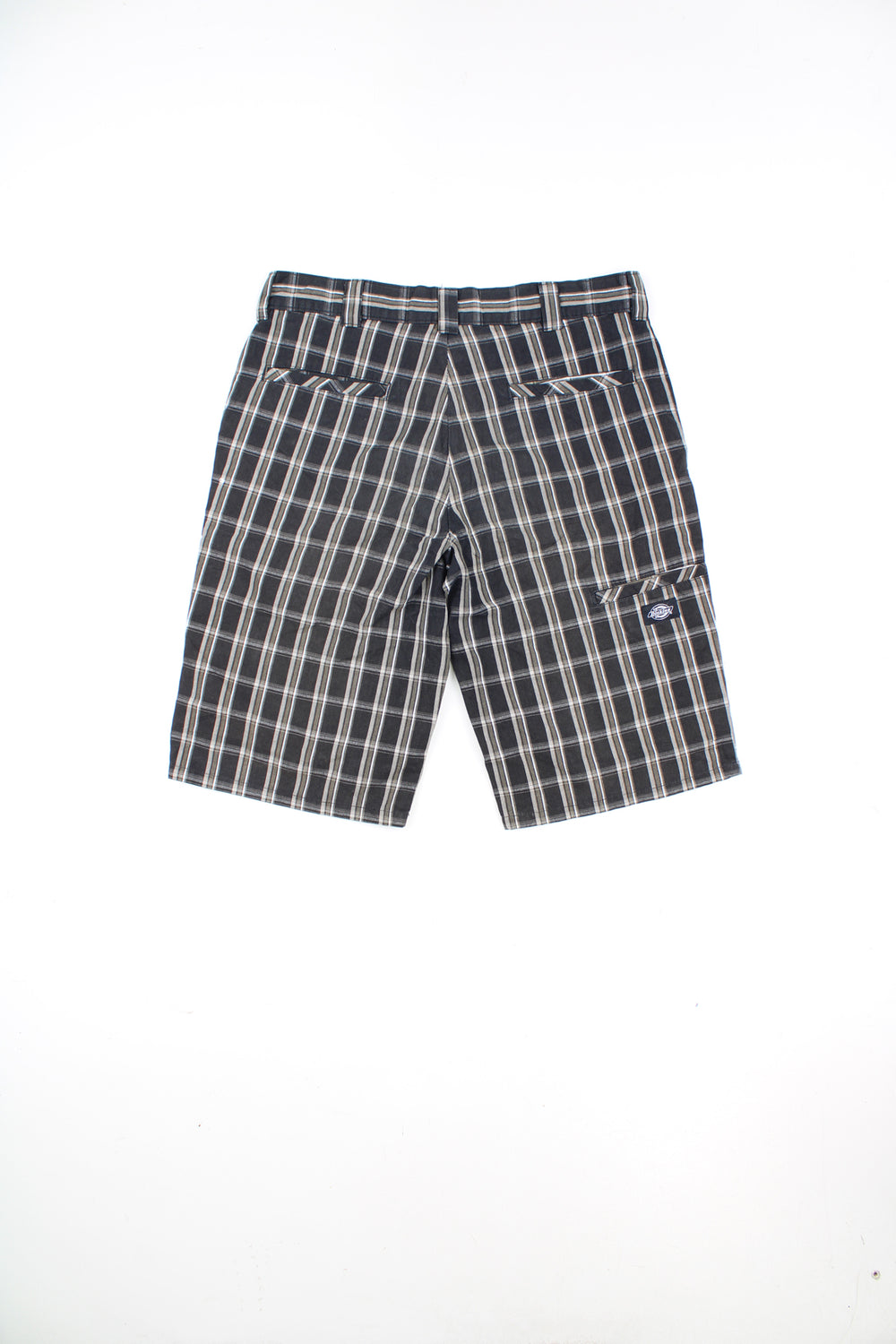 Dickies black, grey and green plaid cotton shorts with logo on the leg pocket 