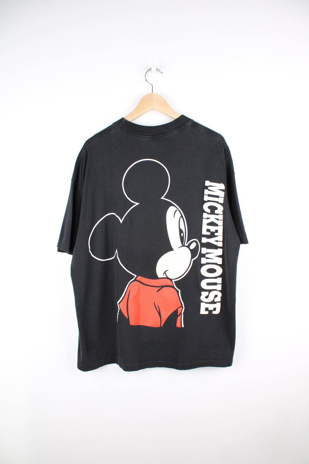 Vintage black Disney 1980's t-shirt with Micky Mouse print on the front and back. good condition - some discoloration to the Micky print (see photos) Size in Label: Mens XXXXL - Measures more like an XXXL 