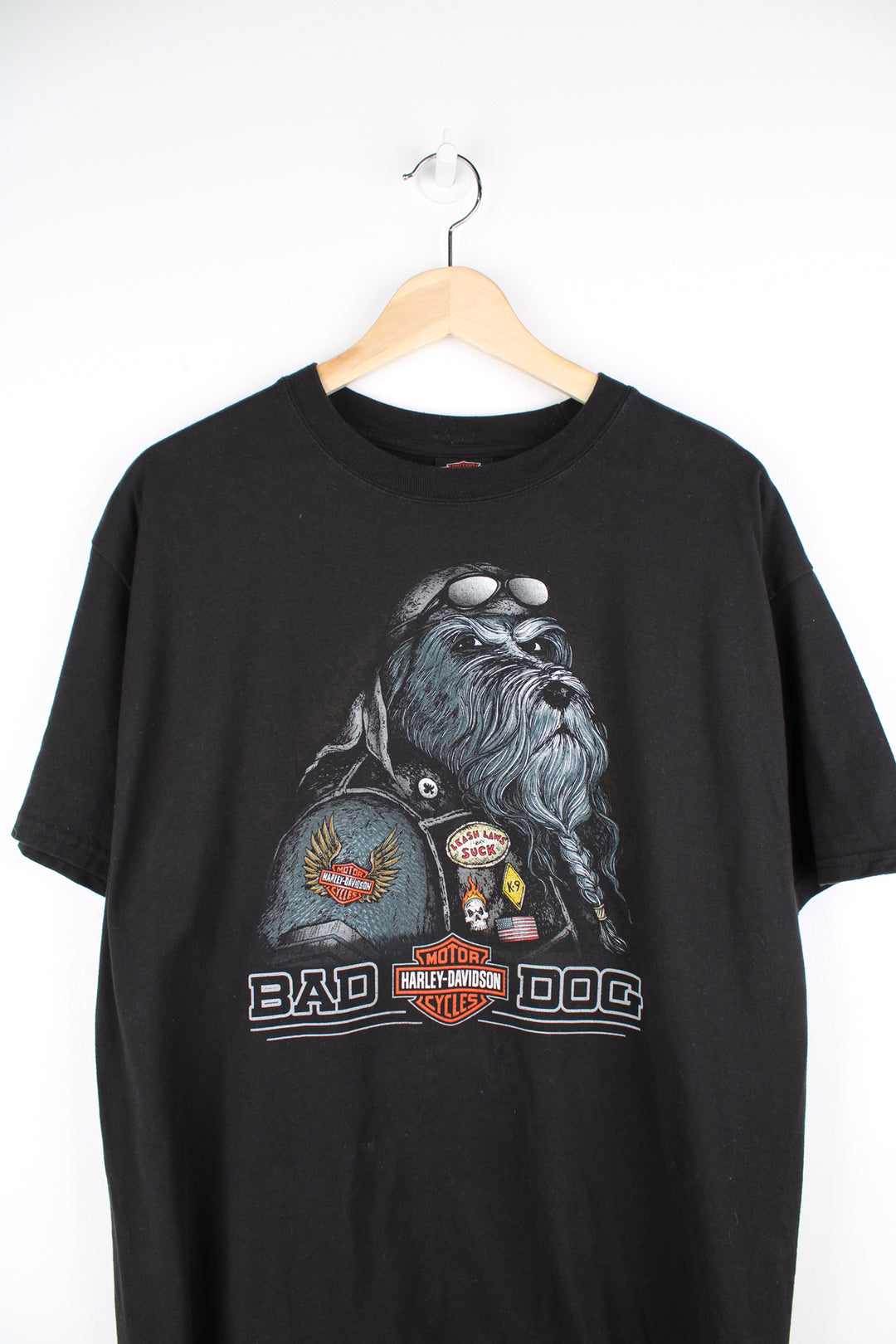 2016 Harley Davidson black t-shirt with "Bad Dog" design on the front and Cape Town design on the back. good condition Size in Label: Mens L- measures like M 