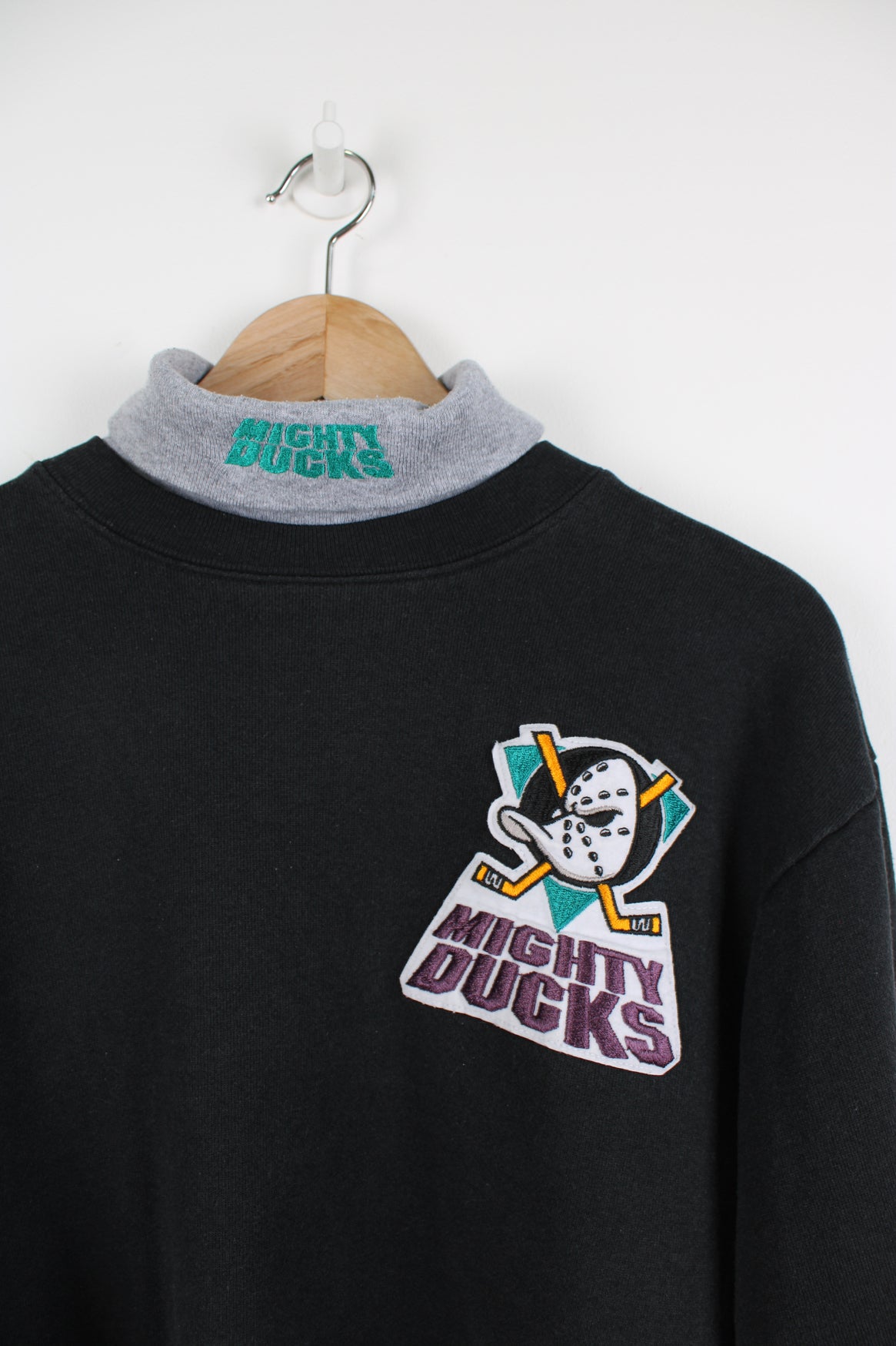 Mighty ducks sweater online