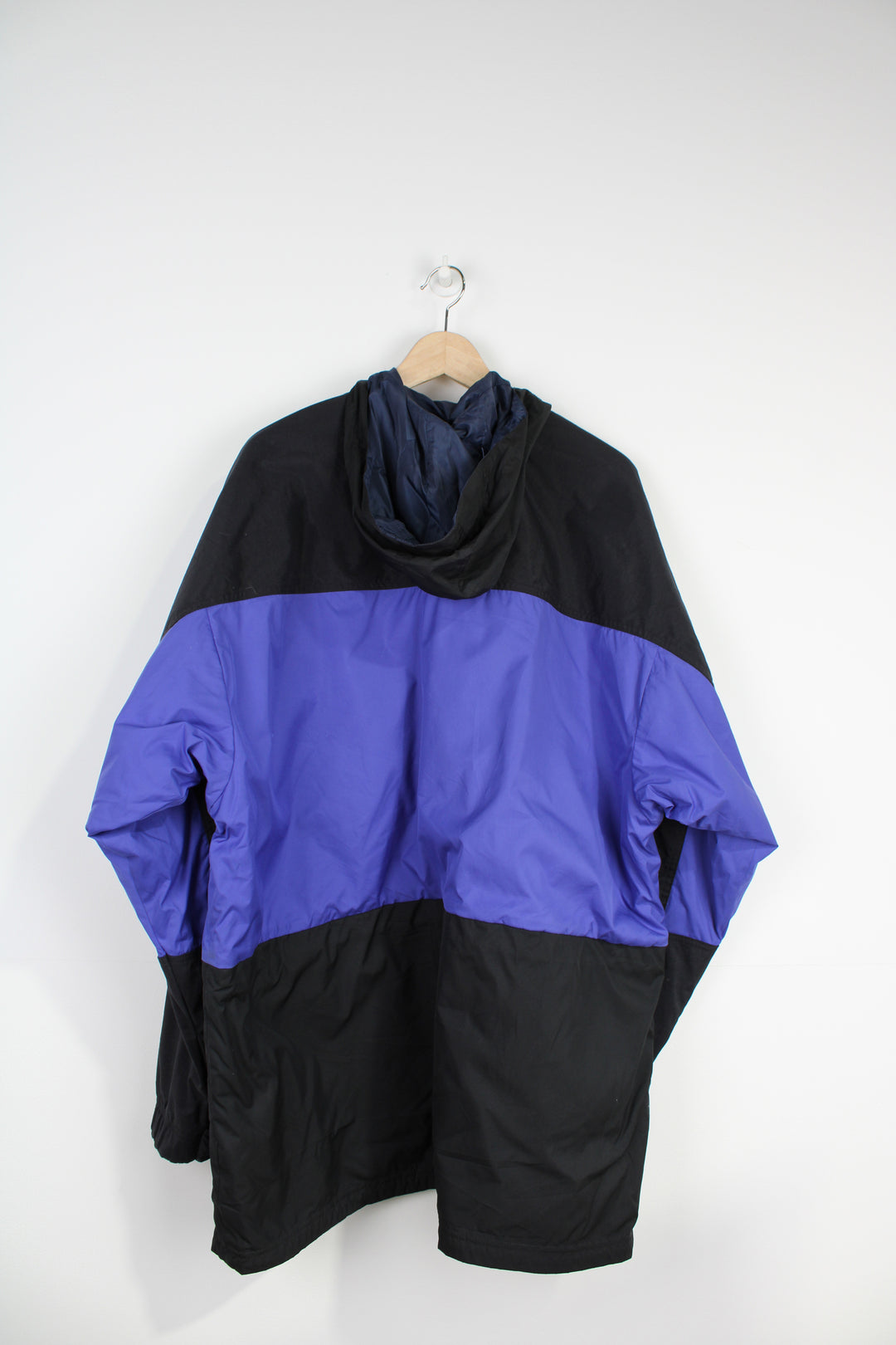 Nike ACG blue/purple and black outdoor coat with hood and multiple pockets