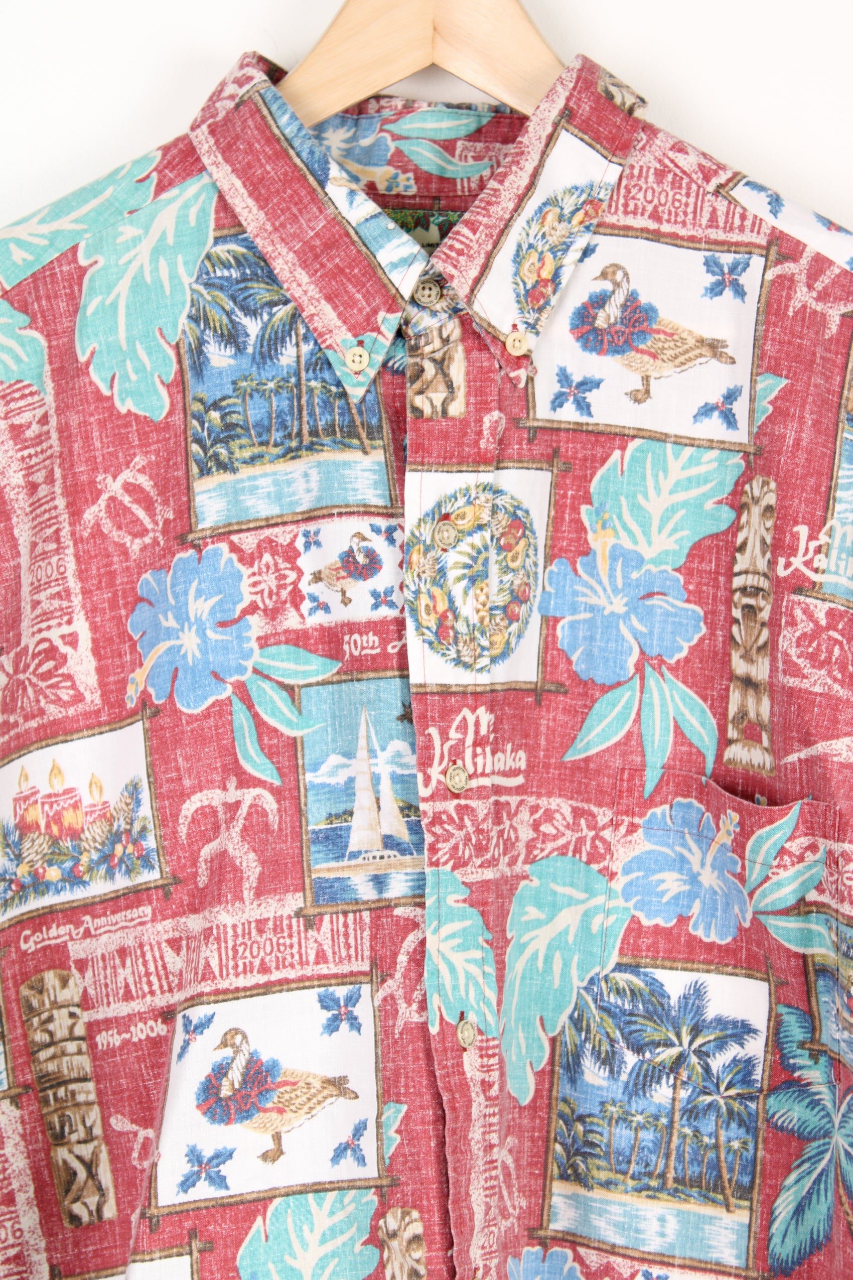 Vintage Hawaiian all over print cotton button up shirt with short sleeves