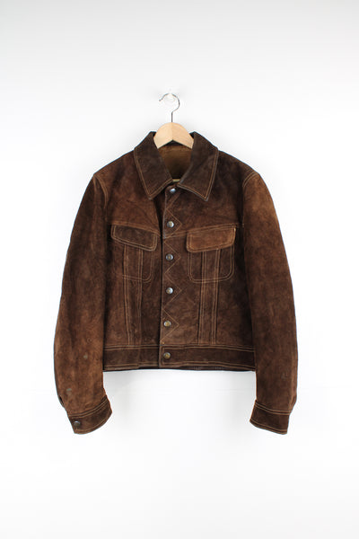 Vintage 70's Suede Leather Western Jacket in a brown colourway with contrast stitching throughout, button up with a big collar, and has double chest pockets.