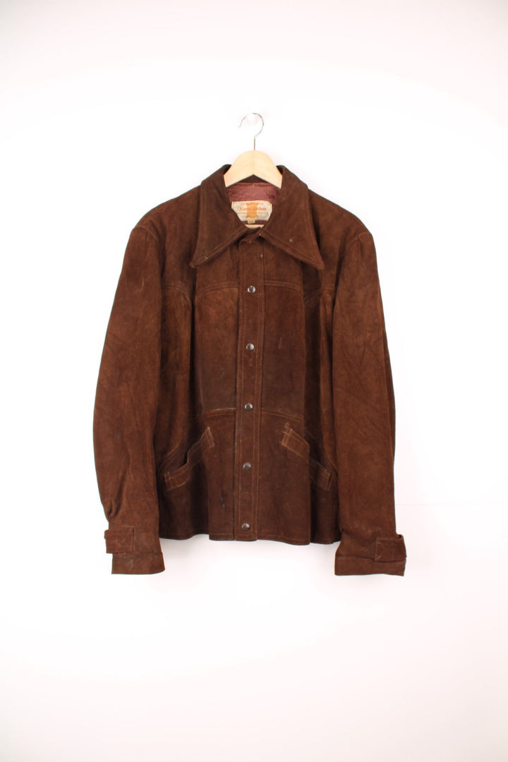 Brown suede western dagger collar jacket with snap closure and two pockets