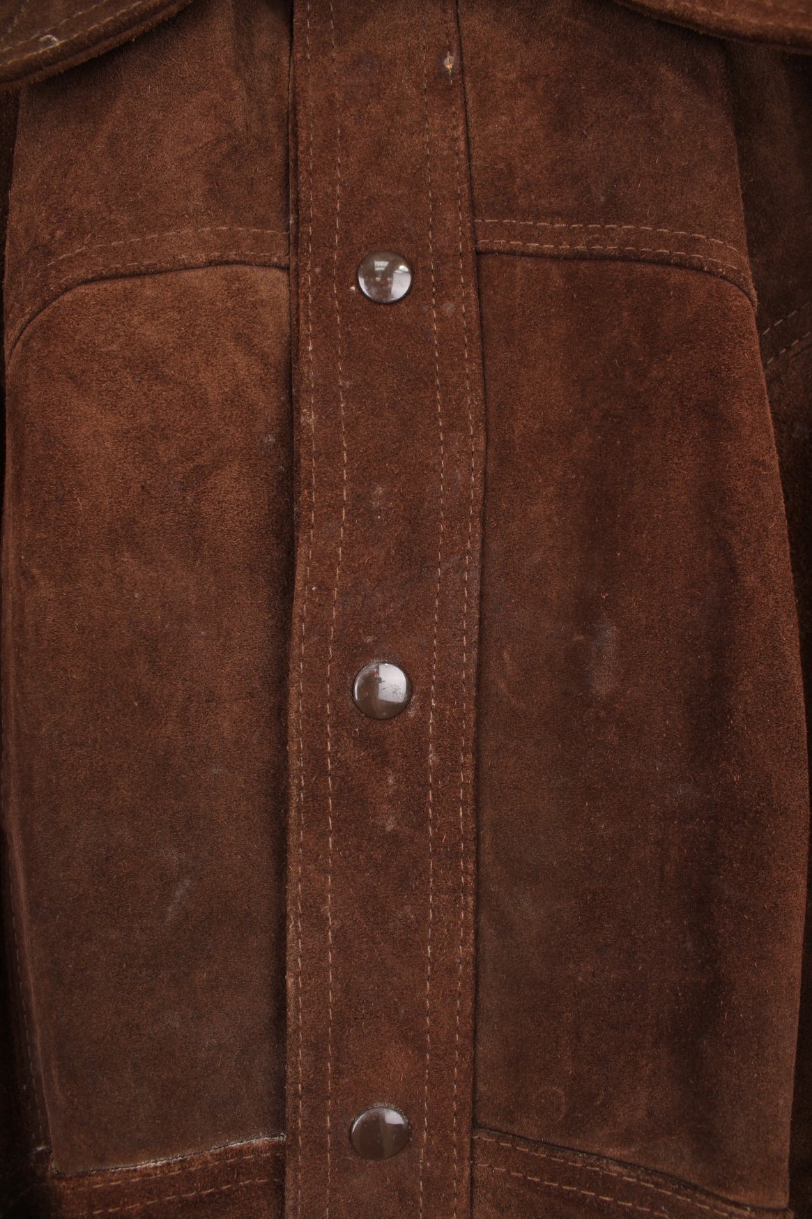 Brown suede western dagger collar jacket with snap closure and two pockets