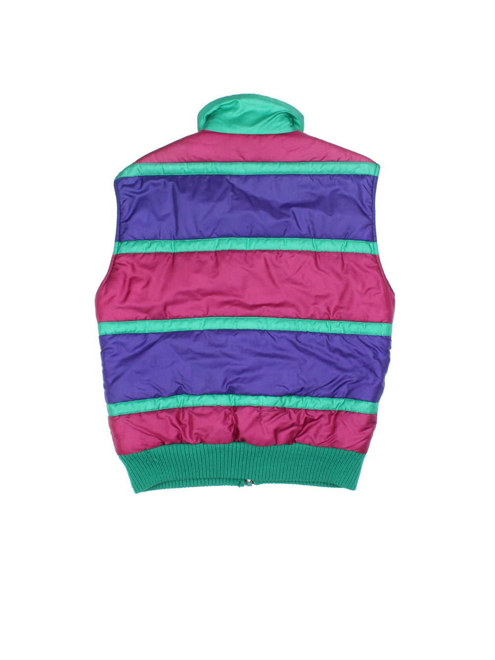 Vintage 90's Ellesse Gilet in a multicoloured colourway. Zips up and has side pockets, insulated lining, and has the logo embroidered on the front.