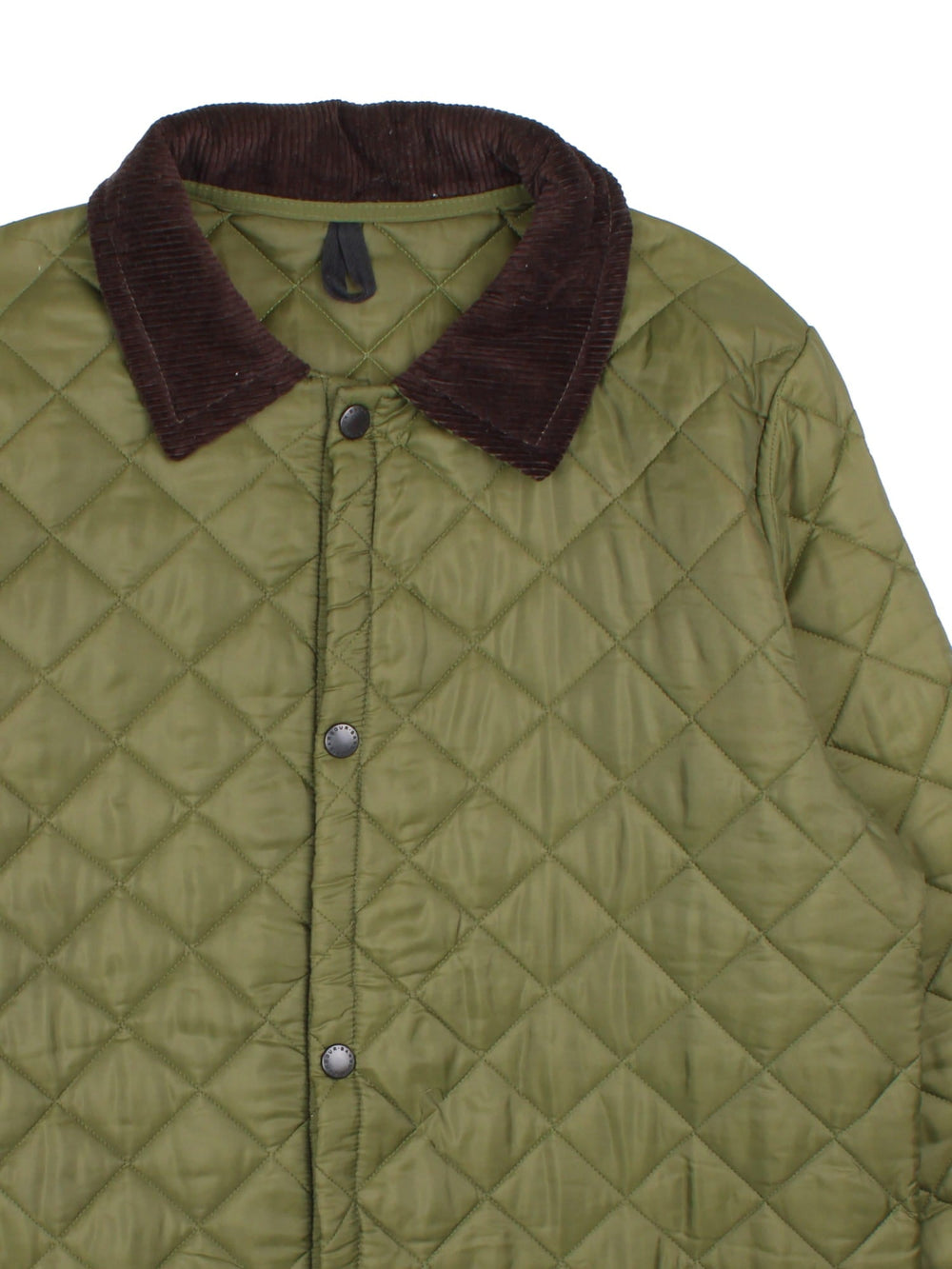 Vintage Barbour Coat in a green colourway, popper fastening with front pockets. All over quilting, and has logo embroidered on front pocket.