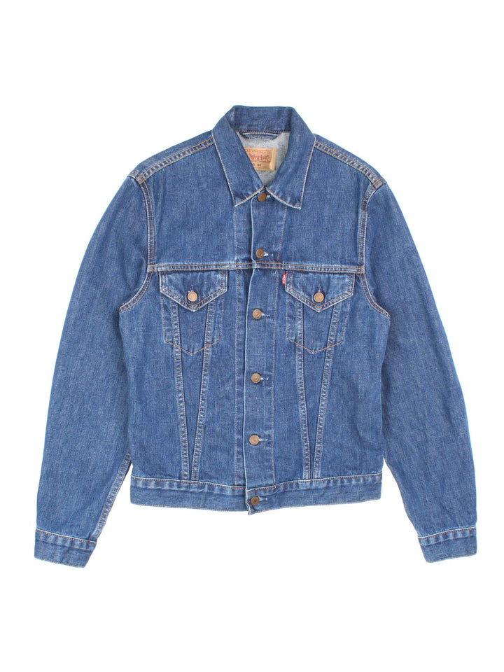 Levi Strauss Denim Jacket in blue, features button fastening, x2 top pockets and classic red tab branding.