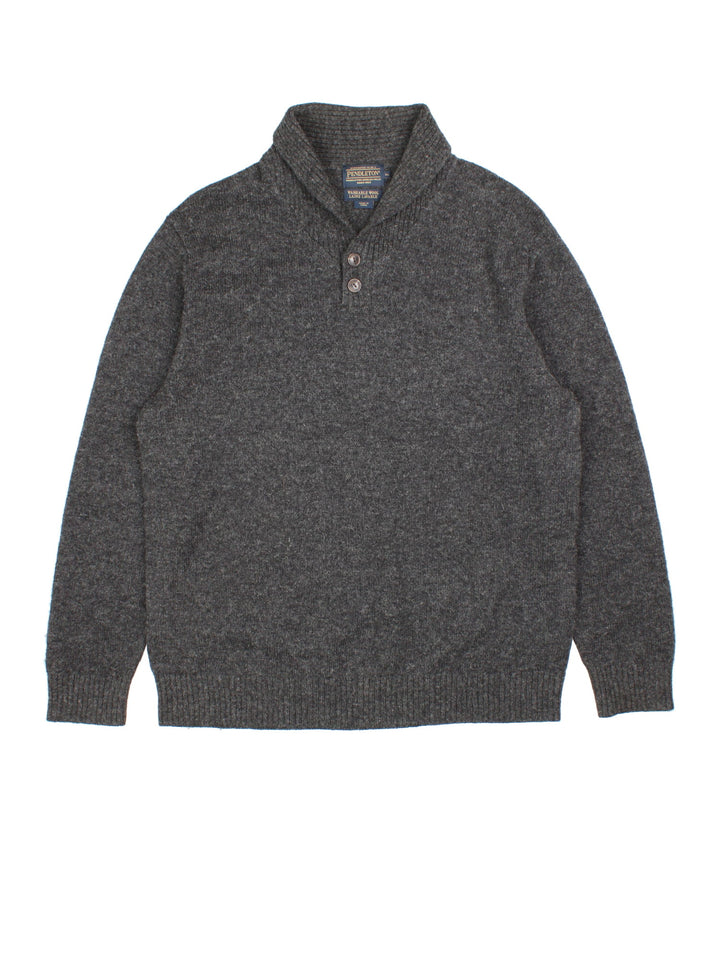 Pendleton Jumper in a grey colourway. Button up neckline and ribbed cuffed hems.