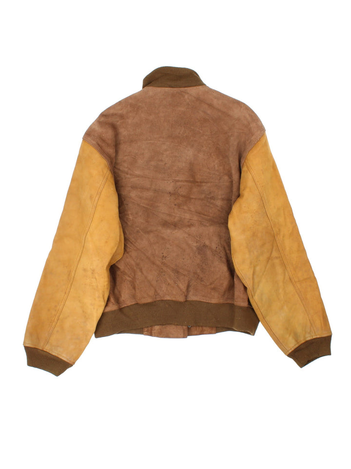 Ralph Lauren Leather Bomber Jacket in a brown colourway. Metal clasps on the front with double pocket, Tan coloured sleeves with brown cuffed hem.