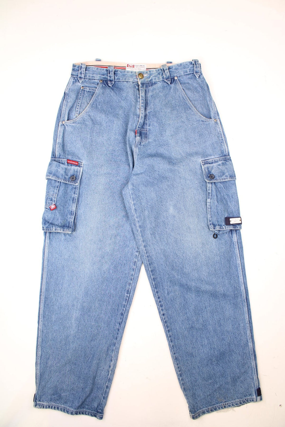 90's Ecko Unltd jeans light wash carpenter jeans, features multiple pockets and embroidered badge on the waist band 