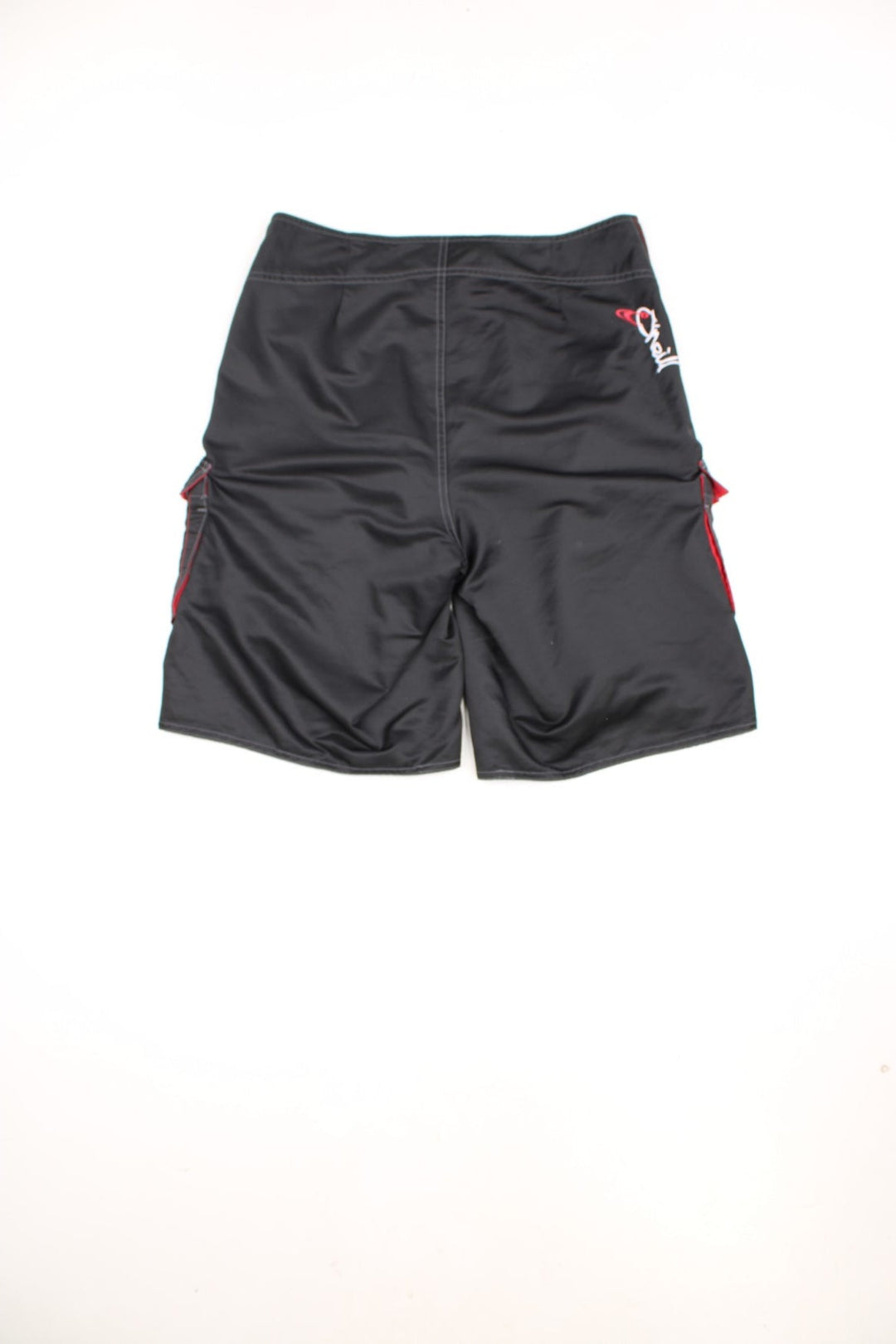 O'Neill Y2K Shorts in a black, grey and red colourway, only has 2 cargo style pockets, adjustable waist and has the logo embroidered on the front and back. 