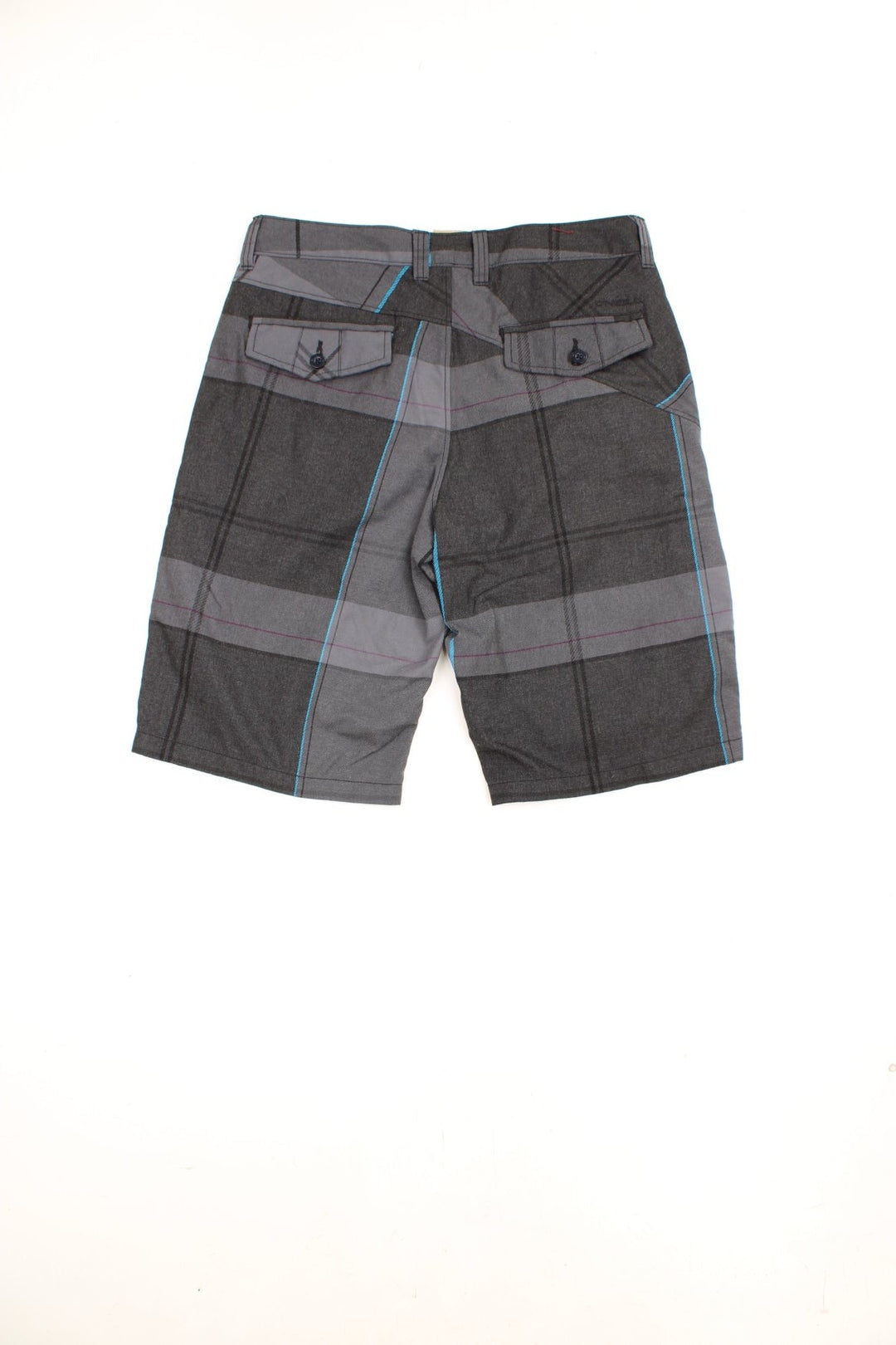 O'Neill Plaid Shorts in a grey colourway, has pockets and the logo embroidered on the front and back. 