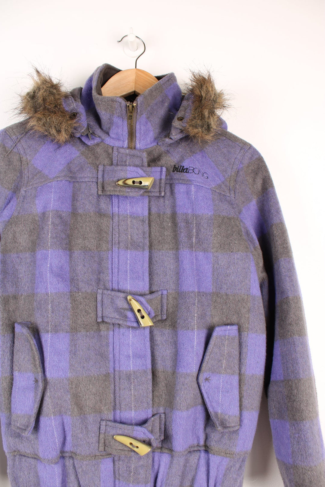 Billabong purple and grey jacket with embroidered logo on the chest and removable hood.