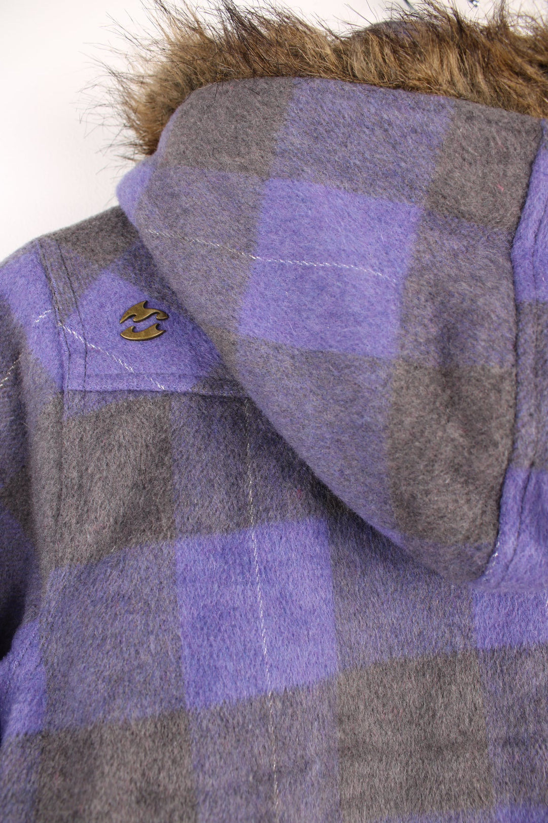 Billabong purple and grey jacket with embroidered logo on the chest and removable hood.