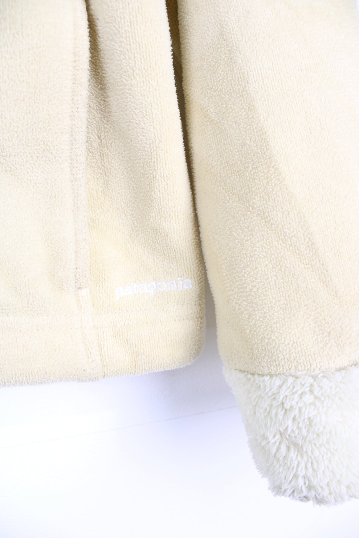 Patagonia Synchilla zip through fleece in yellow. 