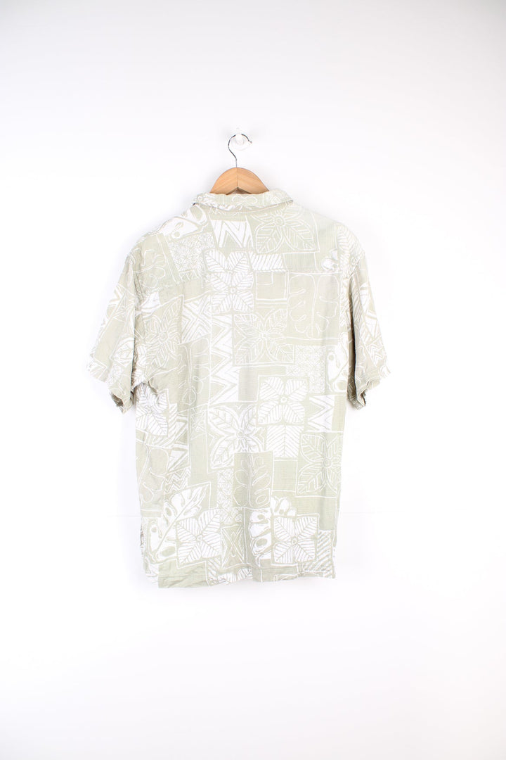 Quiksilver Hawaiian style shirt in sage green and white. Features chest pocket and embroidered logo. 