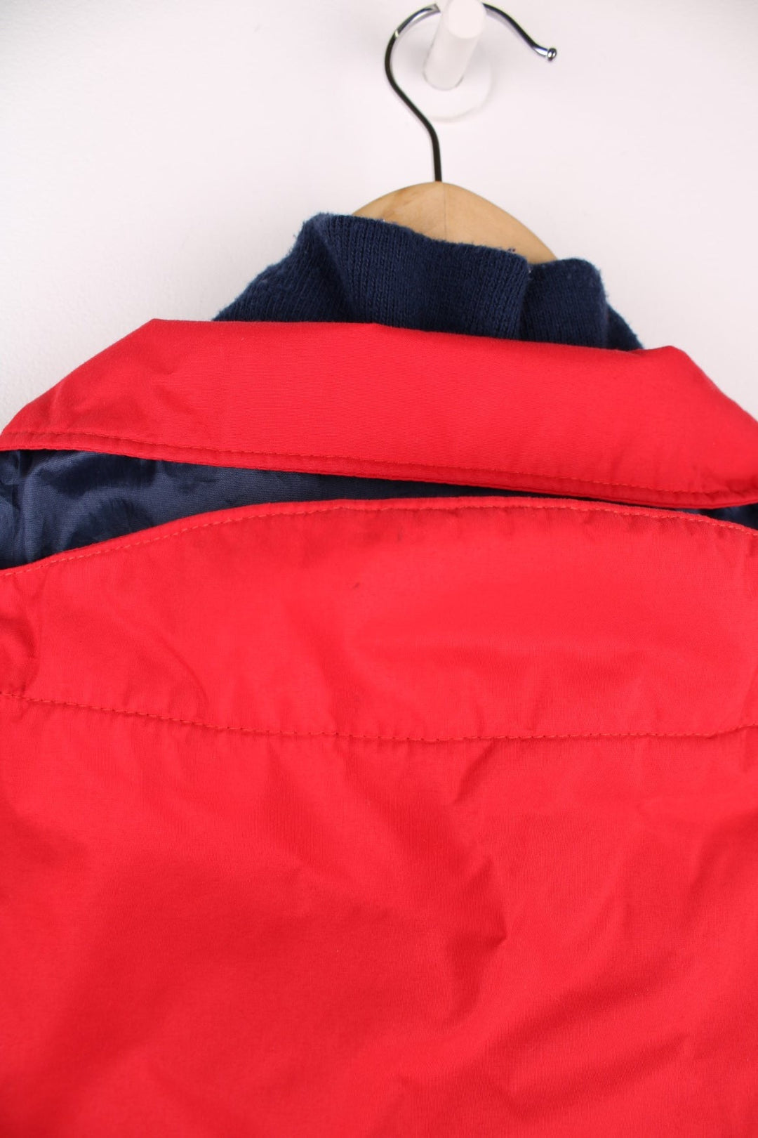  Vintage 70's/80's The North Face made in the USA Gore-Tex coat in red, features both zip and popper closures, multiple pockets and removable hood