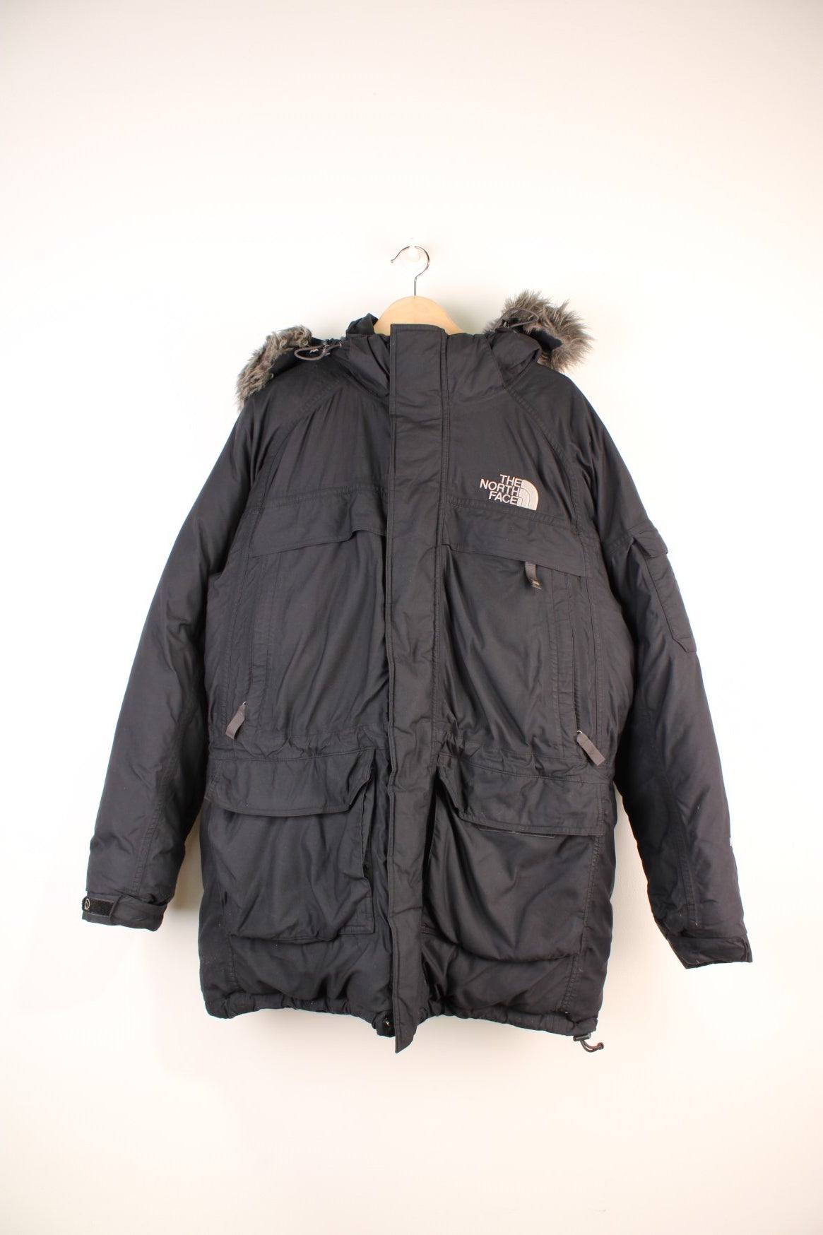 The North Face Mens 2024 Hyvent Solid Black Parka Coat XL,Zips,Removable Hood Nylon