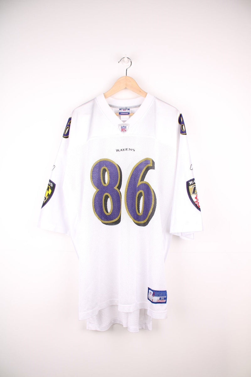 NFL Baltimore Ravens Jersey in a white, purple and gold colourway, Todd Heap number 86 printed on the back, and front alongside the logos.