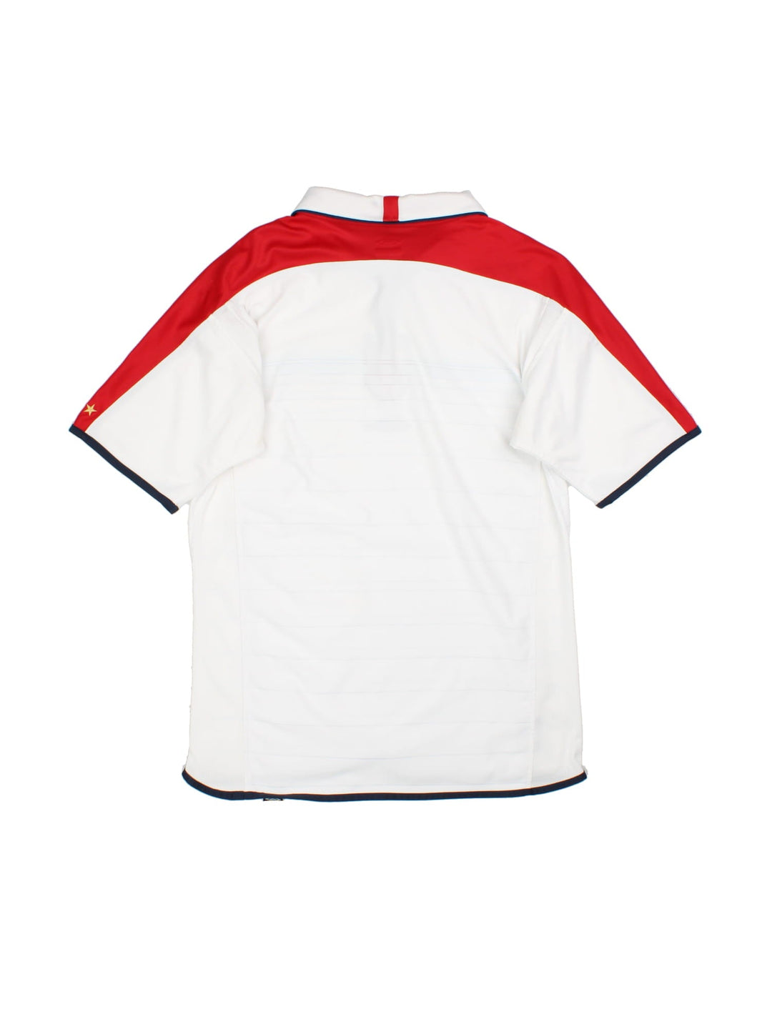 England 2003/05 Umbro home kit reversible football shirt in white with blue stripes and navy blue collar and piping on one side, red on the other. 2 snap closure at the neck, and a logo and badge on the front on both sides.