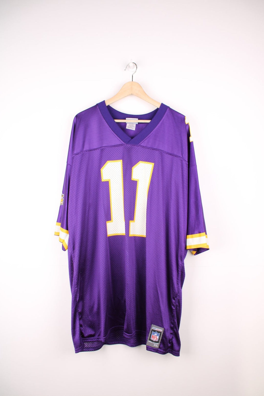 NFL Minnesota Vikings Jersey in a purple colourway, Duante Culpepper number 11 printed on the back, and has the logos printed on the front and sleeves. 