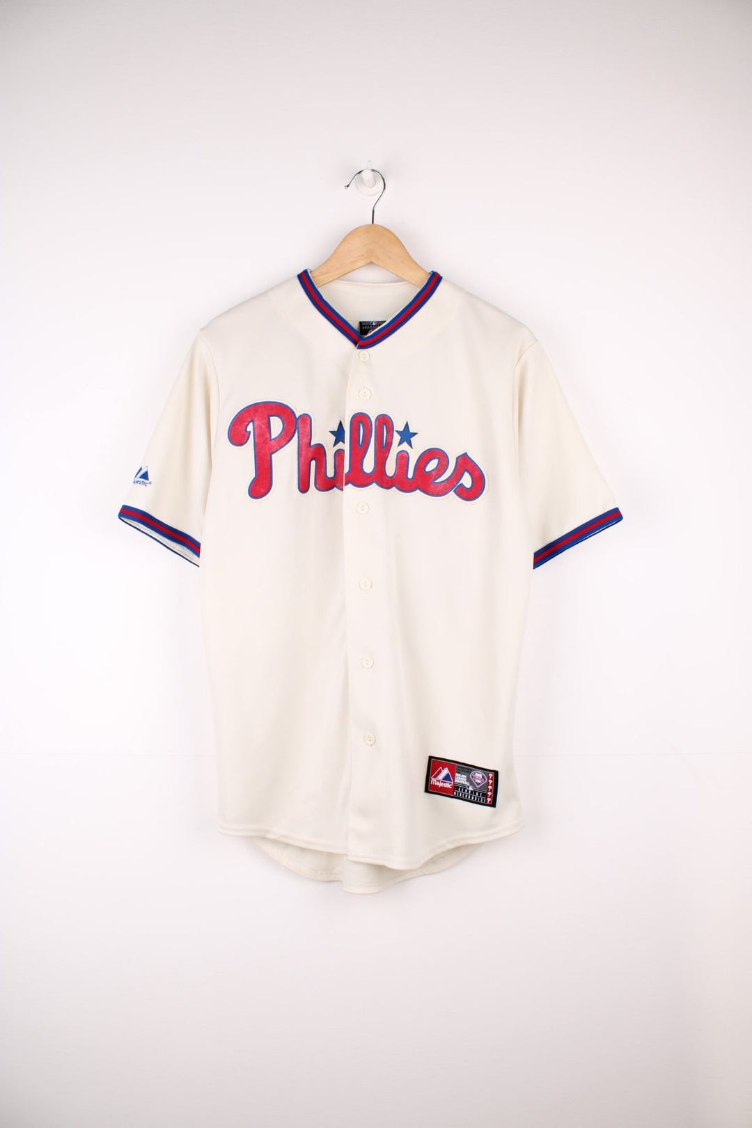 Philadelphia Phillies, Lee #33, button up baseball jersey by majestic. Features embroidered spell out logo across the chest.