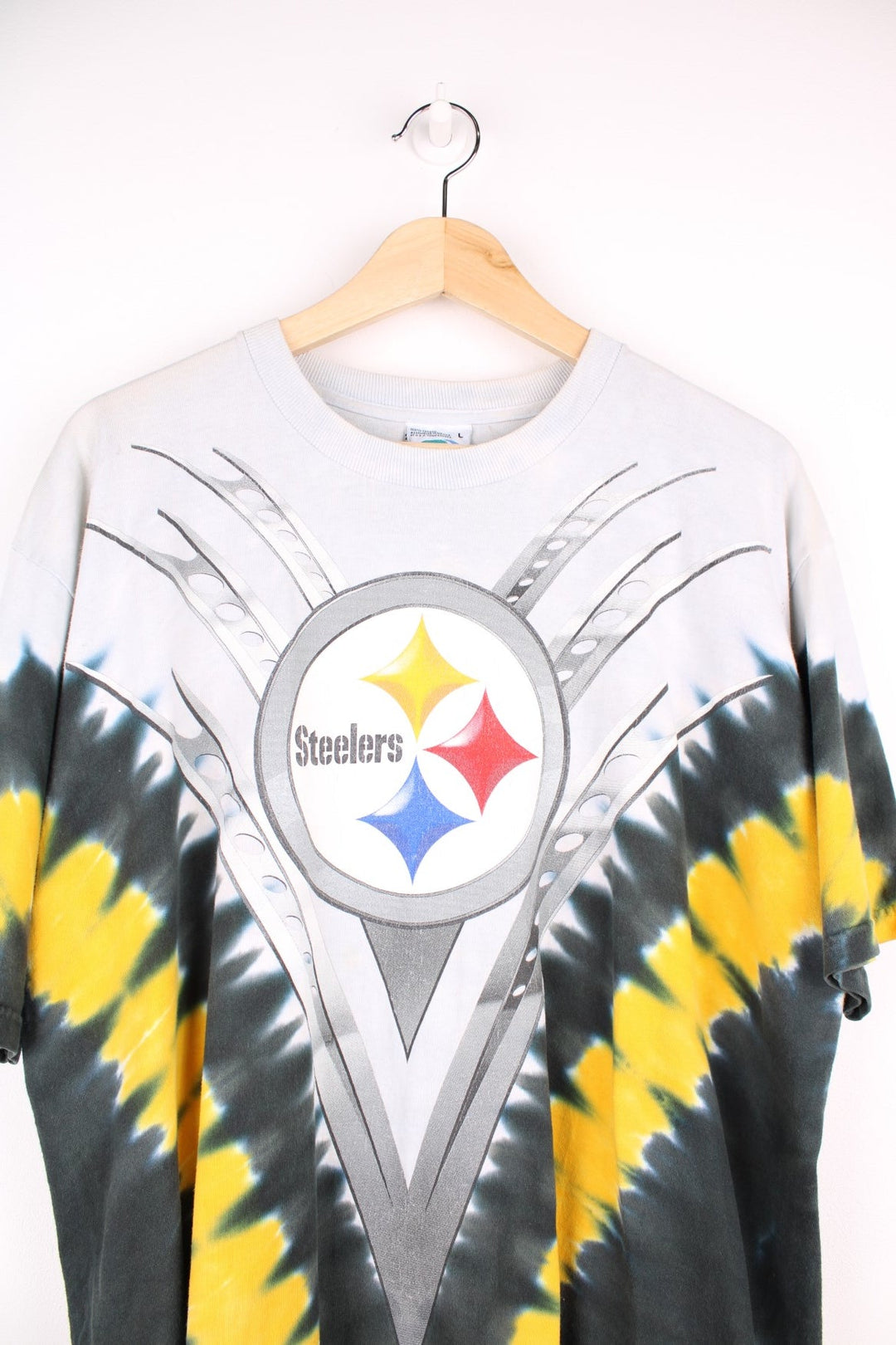 Pittsburgh Steelers NFL tie-dye effect tee in grey, white, black and yellow with metal designs and the team logo front and back.