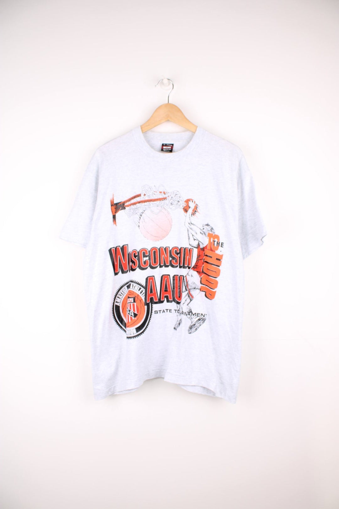 Wisconsin AAU Basketball T-Shirt in a grey colourway with the spell out / logo and hoop graphic design printed on the front. 