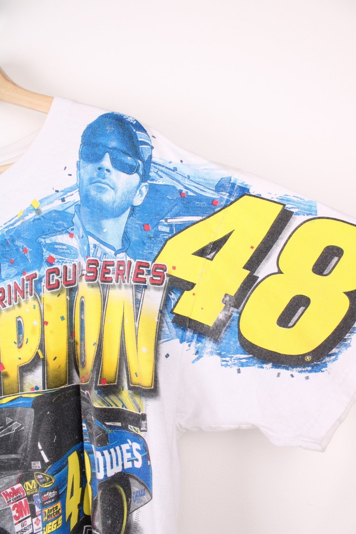 Vintage 2009 Nascar Sprint Cup Series Champion Jimmie Johnson T-Shirt. 