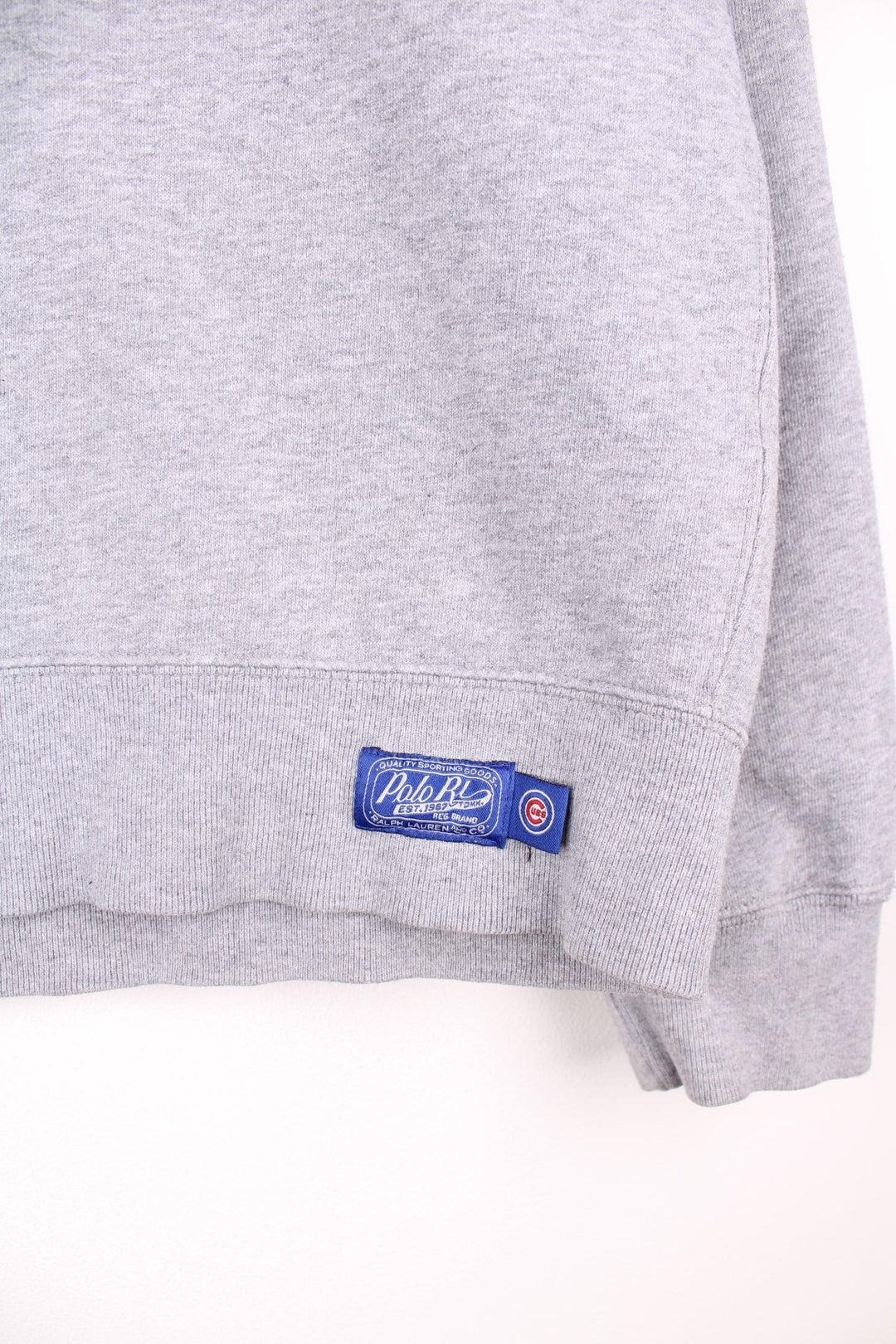 Polo Ralph Lauren MLB Chicago Cubs sweatshirt with print on the front and embroidered badge on the sleeve.