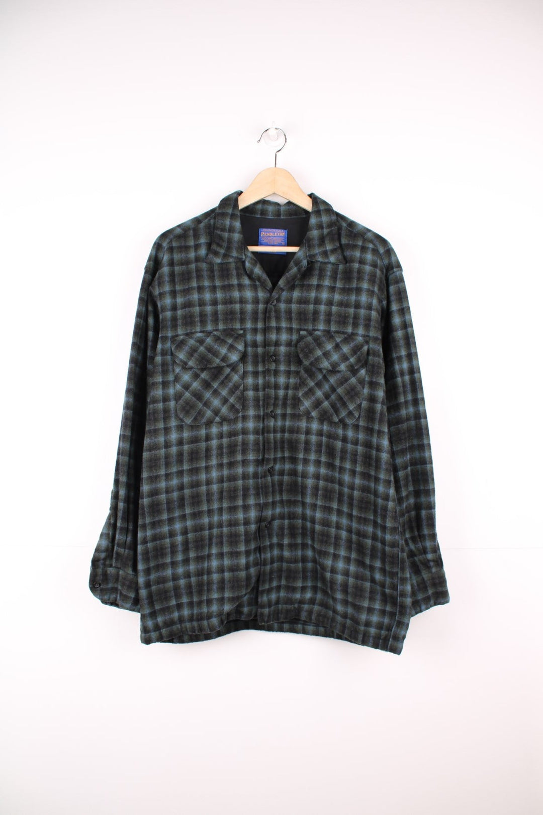 Vintage Pendleton green, blue and black wool shirt with chest pockets. 