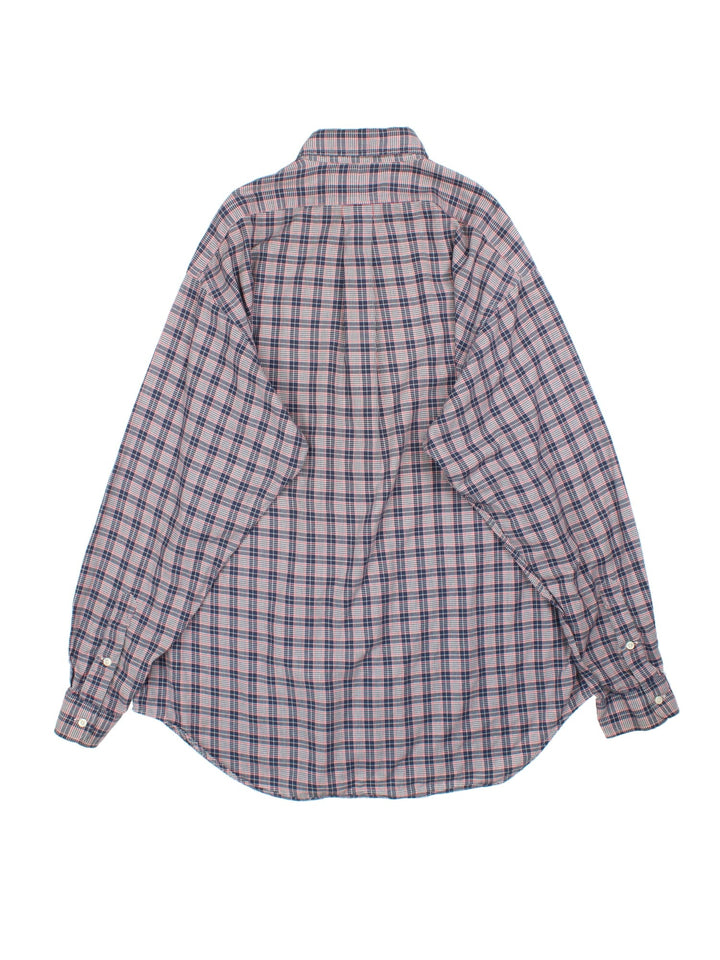 Ralph Lauren Shirt in a blue colourway with checked pattern. Button up with classic logo on the front.