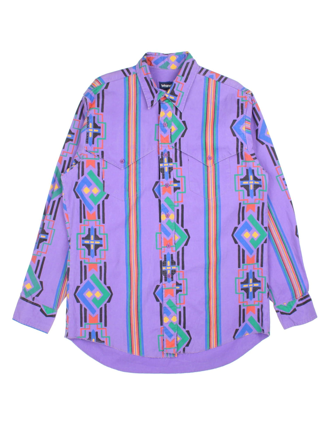 Wrangler Western Shirt in a purple colourway with aztec pattern. Button up with two pockets on the front.