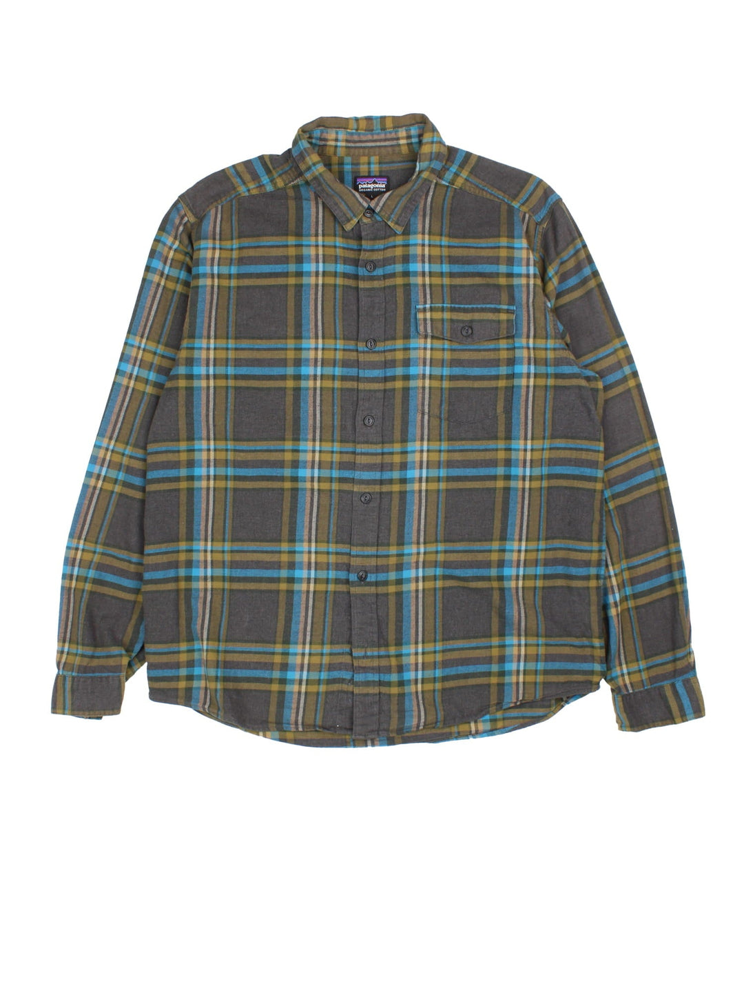 Patagonia Flannel Shirt in a green colourway with checked pattern. Button up with pocket on the front.