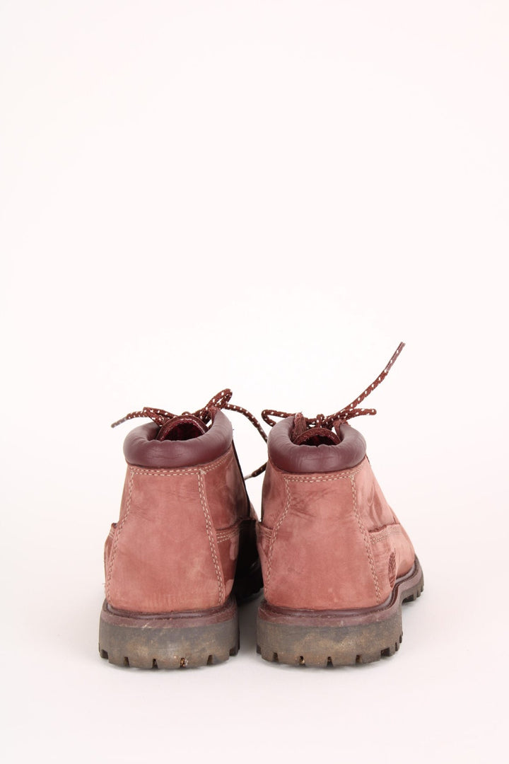 Timberland Nellie Chukka Boats in a brown colourway with the logo embroidered on the side, and has adjustable laces.