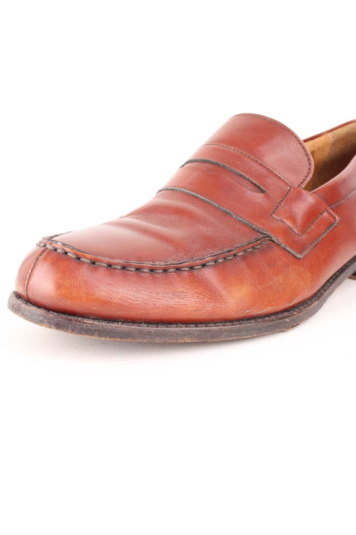 Vintage Burberry Loafers in a brown colourway and has a strap feature on the front.