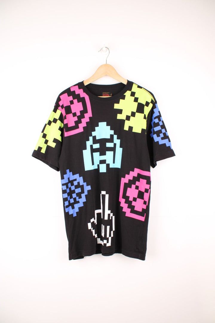 Vintage 00s Evisu T-Shirt with all over pixelated print.  