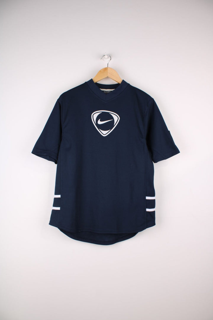 Vintage 00s Nike training T-Shirt in a navy blue colourway with the Nike logo and graphic printed on front.