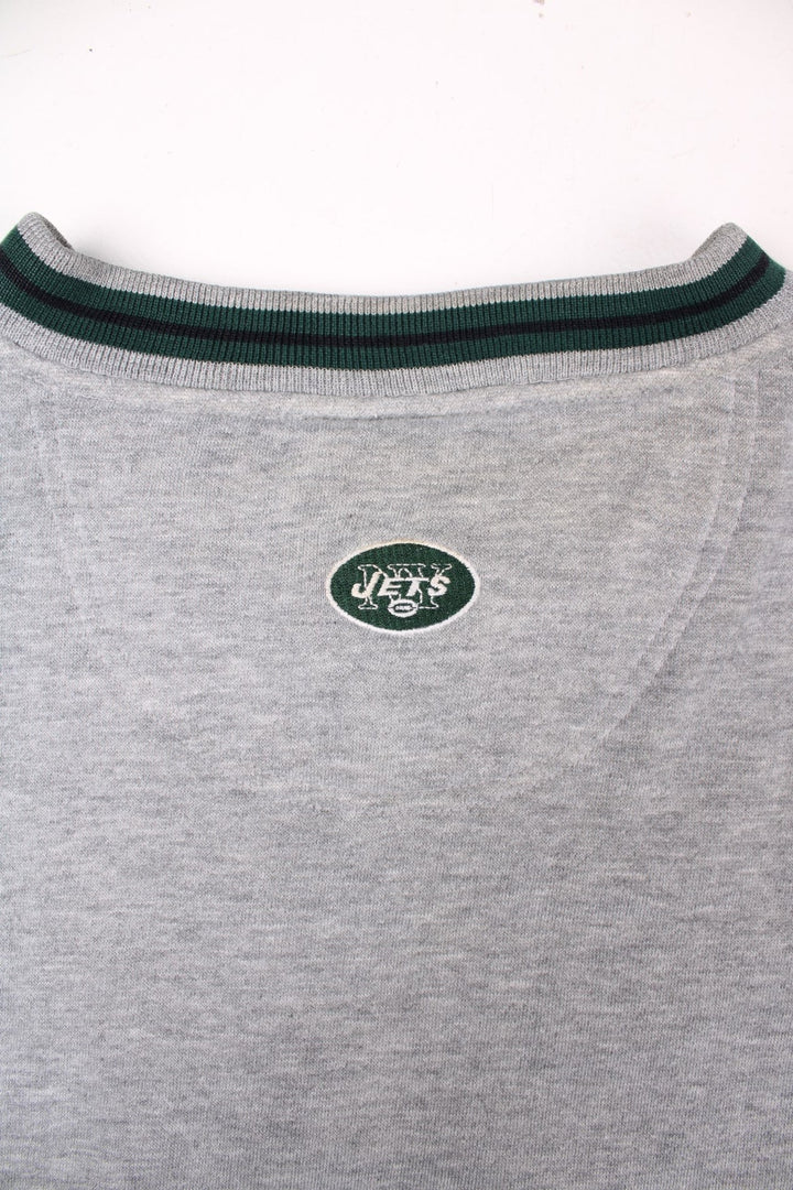 Vintage 90s Lee Sport Sweatshirt in a grey colourway. The sweatshirt has a large logo embroidered on the front, elasticated side panels and a contrast colour collar.  