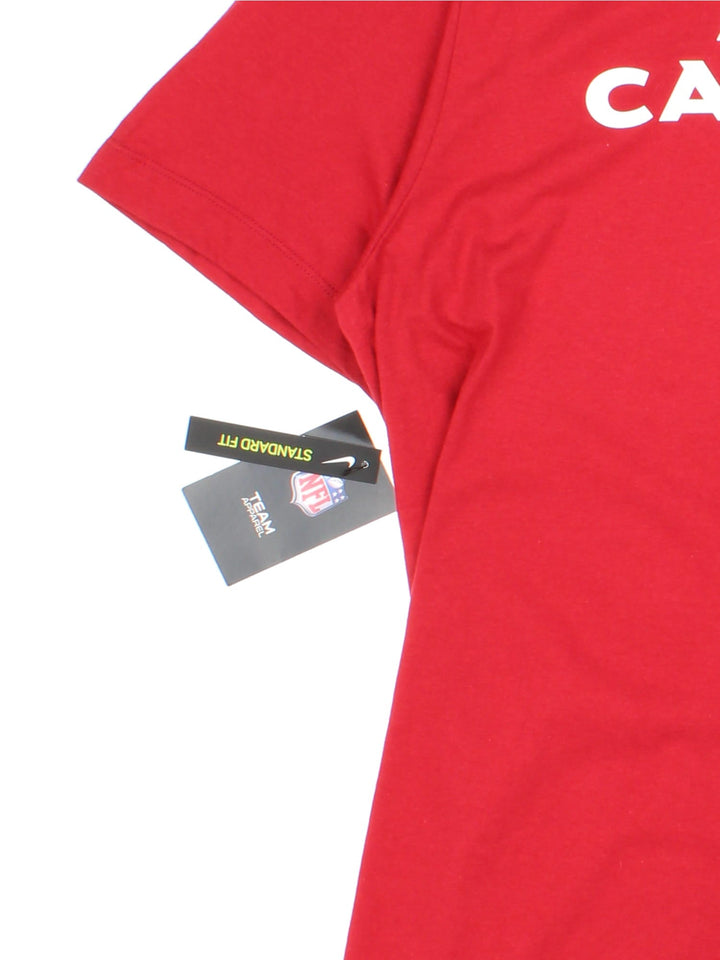 Nike Arizona Cardinals NFL T-Shirt in a red colourway with the logo printed across the front.