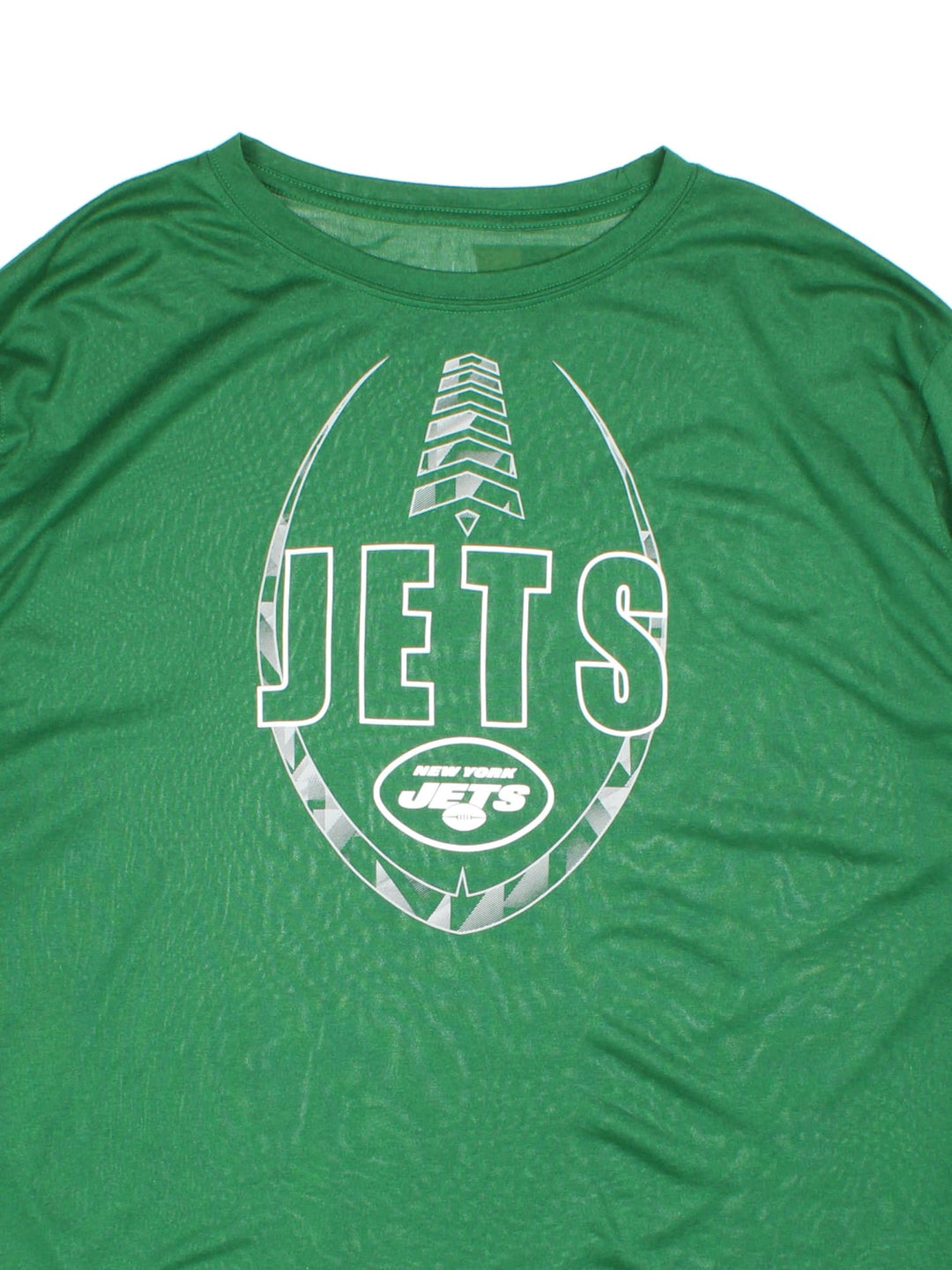 Nike New York Jets NFL Long-sleeved T-Shirt in a green colourway with the large team logo printed on the front and small Nike swoosh on sleeve.