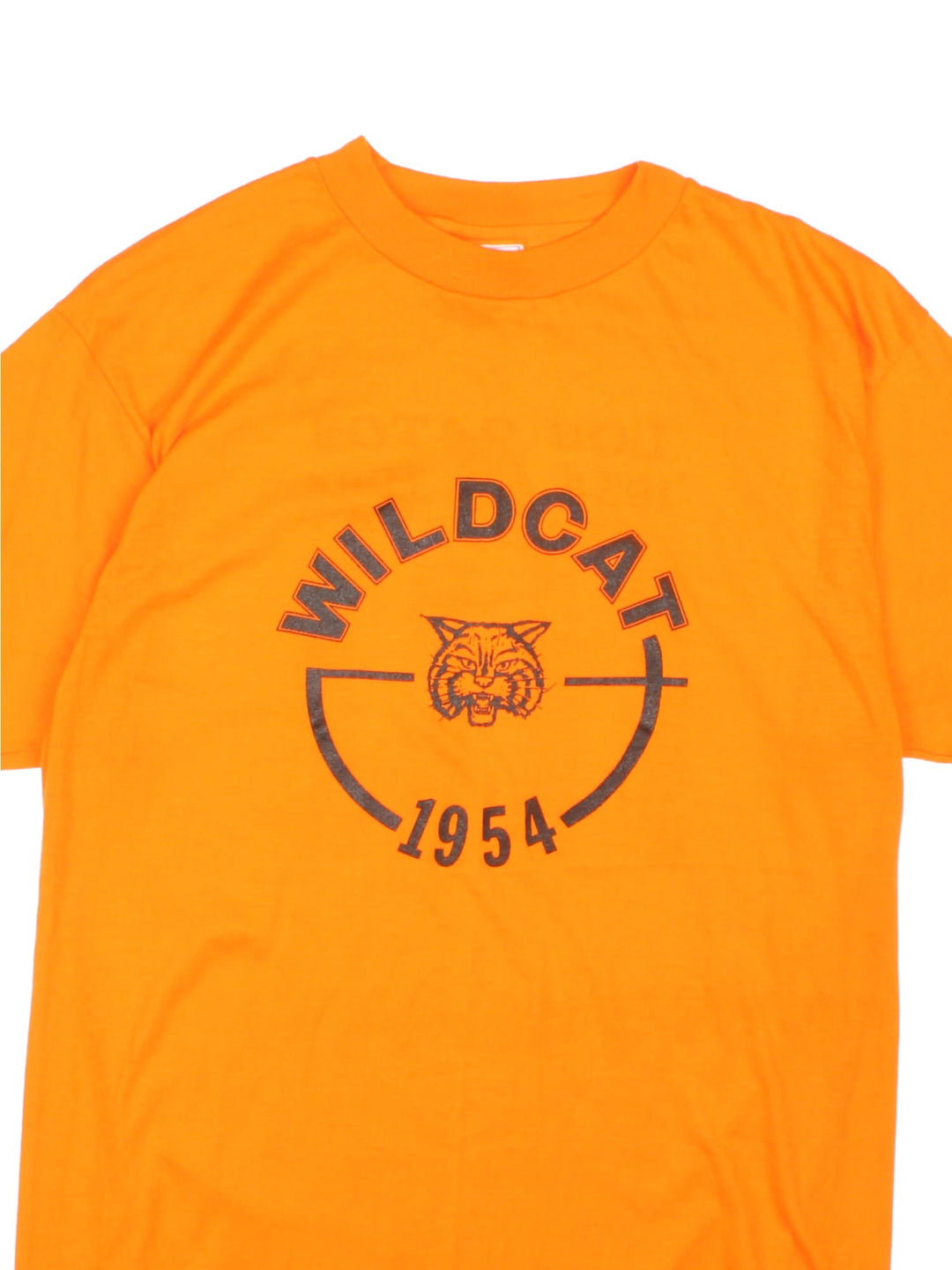 Vintage 1995 Wildcats College Sports Team Graphic T-Shirt in a orange colourway with the logo and spell out printed on the front, and team list on the back.