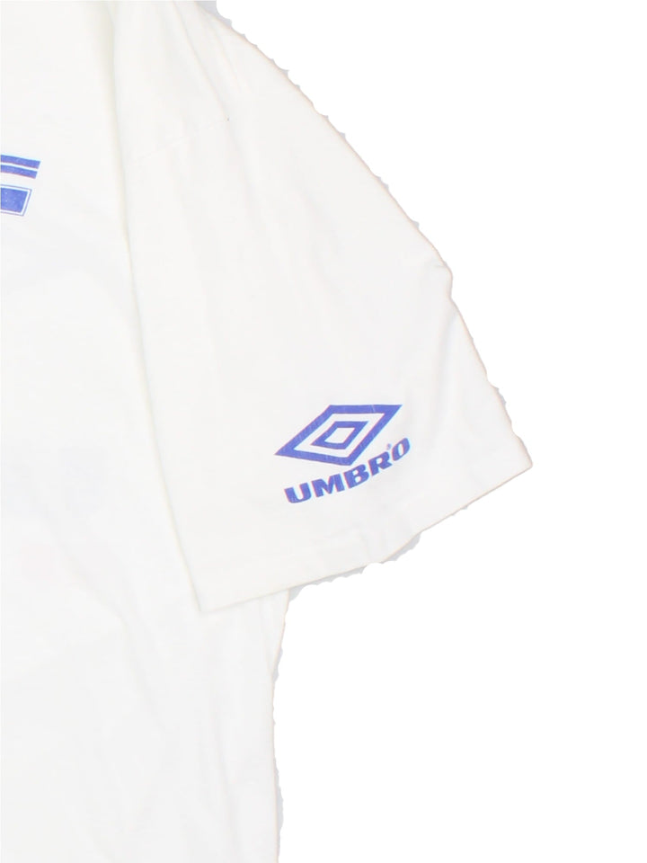 Vintage 1994 Umbro Bay Oaks Youth Soccer League T-Shirt in white with team graphic on the front and Umbro logo on the sleeve and back.