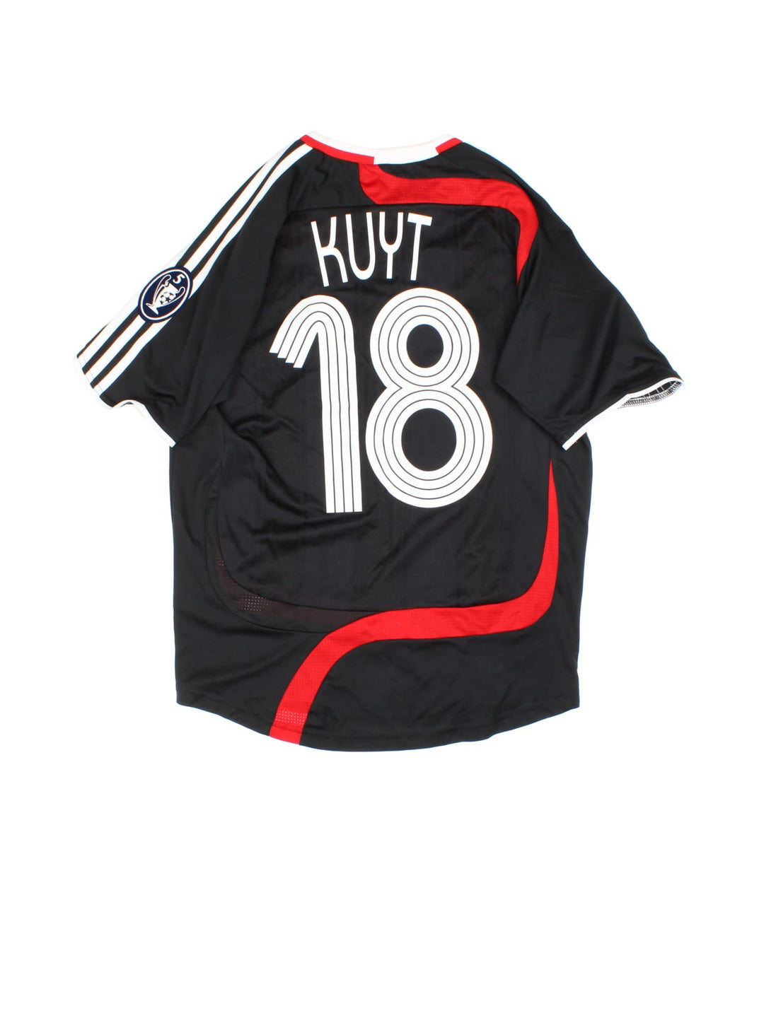 Liverpool 2007-08 Adidas Football Shirt in the black third kit colourway, features embroidered logos and badge on the front with classic 3 stripe along the sleeve. Player name KUYT and number #18 on the back.