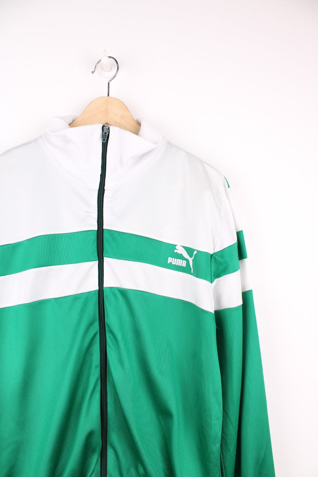 Vintage Puma zip through tracksuit top in white and green. Features puff print logo on the chest.